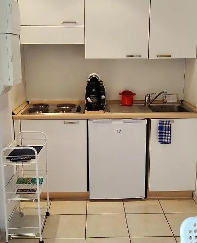 アパート Bord De Calme Avec Balcon, Ascenseur, Climatisation, Ideal Location Quiet Near Sea, Balcony, Elevator, Ac *