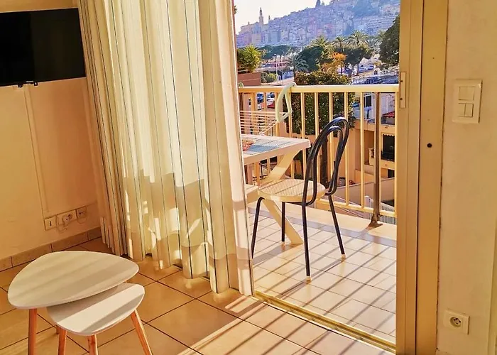 Bord De Calme Avec Balcon, Ascenseur, Climatisation, Ideal Location Quiet Near Sea, Balcony, Elevator, Ac *